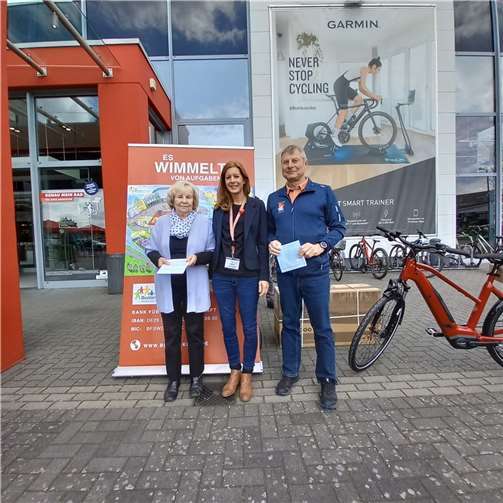 Gewinnerin und Gewinner des montemare-Andernach-Gutscheins.