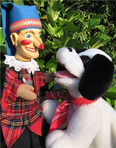 Gezeigt wird das Puppenspiel „Kasper und das Krokodil vom Nil“, aufgeführt von der „Homberger Kasperbühne“ mit holzgeschnitzten, original Hohnsteiner Handpuppen. Foto: privat