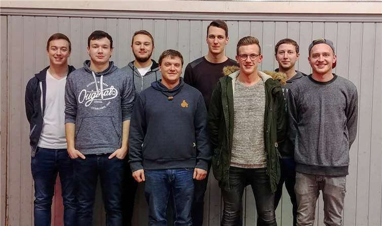 Gideon Hardt (v.l.n.r.), Moritz Reuschenbach, Felix Birnbach, Tim Rams, Christian Fischer, Yannick Bahles, Simon Hardt, Moritz Hardt. privat