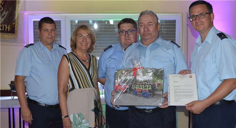 Gilbert Böttcher wurde in den Feuerwehrruhestand verabschiedet.