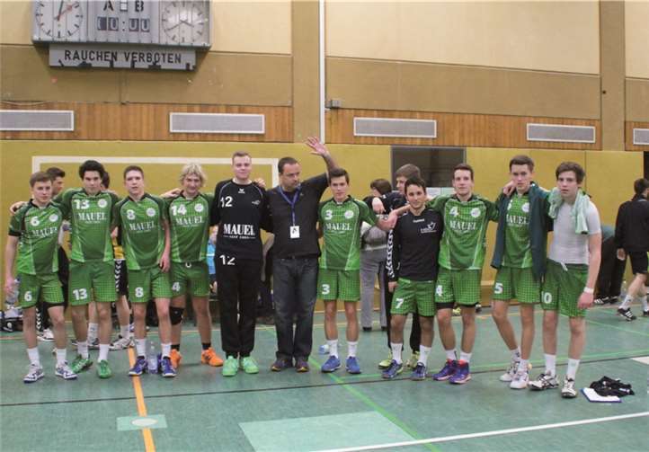 Gilbert Schwolow und "seine" A-Jugend.privat