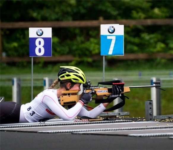 Gina Puderbach beim Schießen. Privat