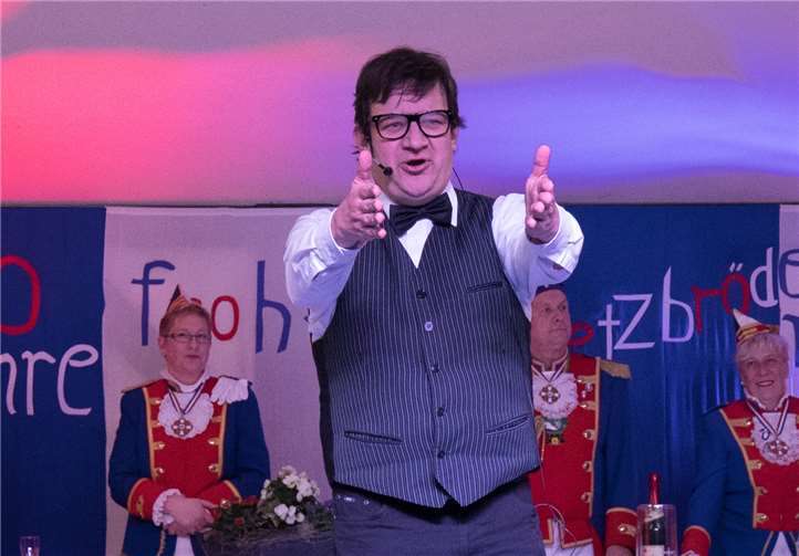 Gisbert Fleumes hatte mit unnachahmlichem Charme die Lacher auf seiner Seite.