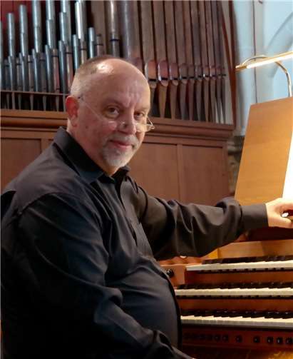 Gisbert Wüst wird an der Klais-Orgel spielen. Stadt Bendorf am Rhein