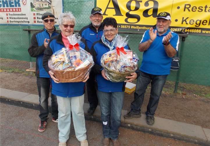 Gisela Alich mit Gabi Klöckner belegten den ersten Platz.