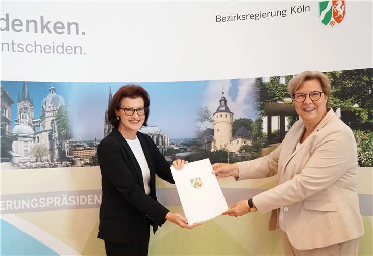 Gisela Walsken und Petra Kalkbrenner.Foto: Gemeinde Swisttal