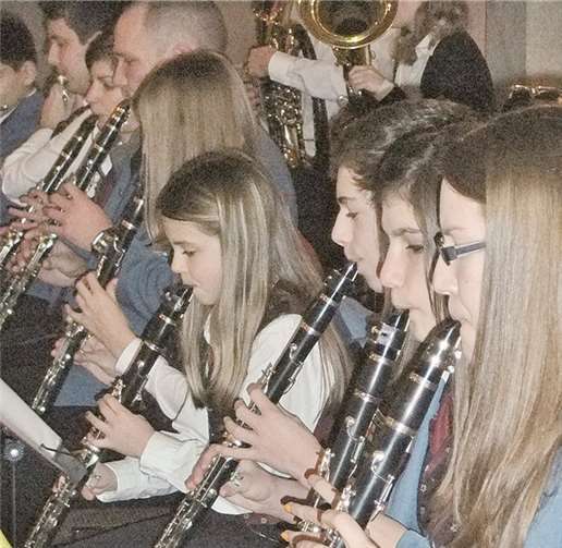 Gladbach. Große Freude bei den Musikerinnen und Musikern der Wülfersberger Blasmusik. Seit einigen Wochen hat der Musikverein einen größeren Probenraum in der Grundschule Gladbach. Das bedeutet, dass es nun endlich mehr Platz zum Musizieren gibt.Privat