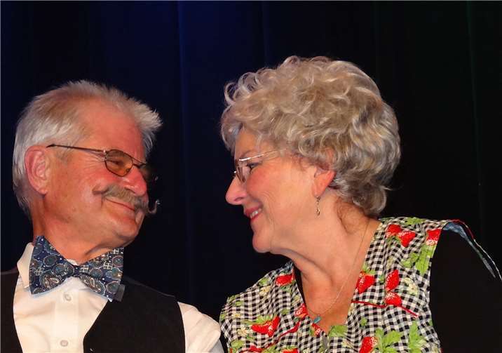 Gleich zwei hochkarätige Künstler, die von vielen Fernsehauftritten bekannt sind, treten in der röhrig-forum Kulturbühne auf bei der Komödie „Gerda & Walter“.privat