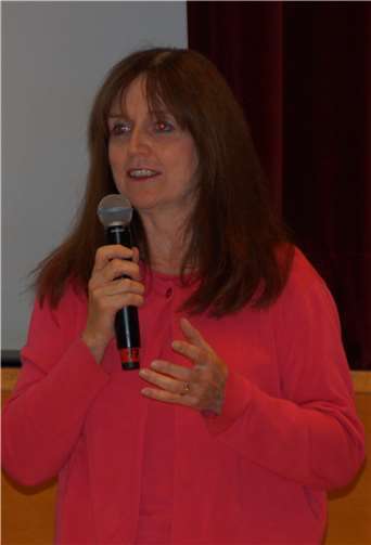 Gleichstellungsbeauftragte Lea Bales brennt für die neue Idee.