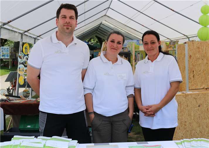 Glücklich über den Erfolg der dritten Auflage ihres Tierschutzfestivals: v. l. Florian Rave, Nadine Pietzko und Yvonne Pietzko.