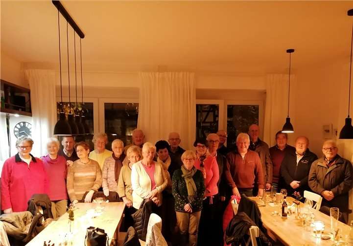 Glückliche Gruppe nach gelungener Wanderung und Einkehr in Unkel. Foto: privat