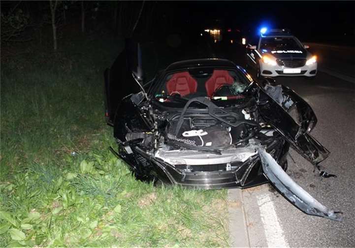 Glücklicherweise wurde niemand bei dem Unfall verletzt.