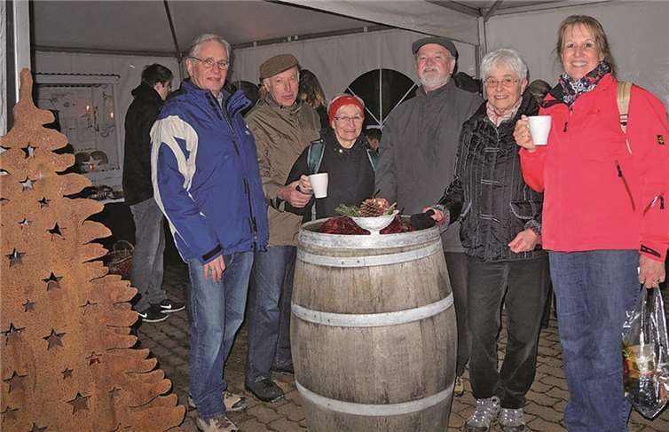 Glühwein auf`m Christkindl-Markt.