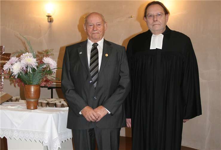 Gnadene Konfirmation vom Konfirmations-Jahrgang 1949.