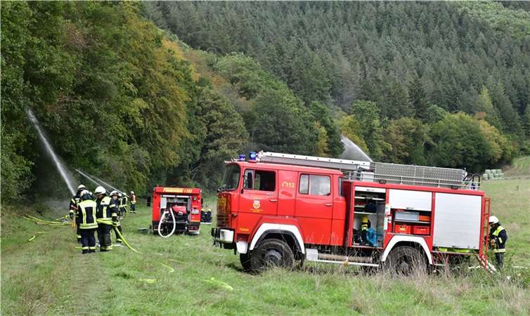 Gönnersdorf: Kreisweite FFW Übung Waldbrand.  Copyright: Ahr-Foto Martin Gausmann