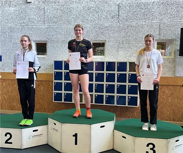 Gold für Lina Näkel.  Foto: Jens Fahrenbruch