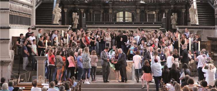 Gottesdienst für alle Teilnehmer im Trierer Dom.  Privat