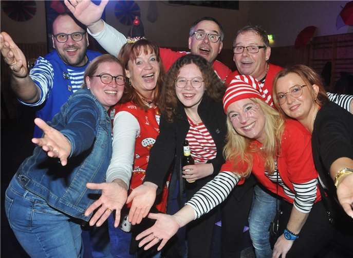 Grandiose Stimmung in der Ettringer Narrhalla.