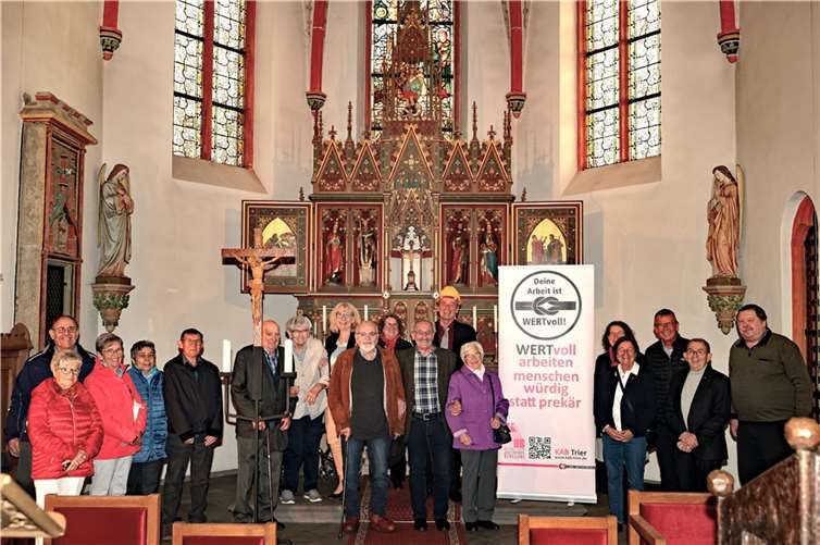 Gratulationen zum Jubiläum.  Foto: Werner Dreschers