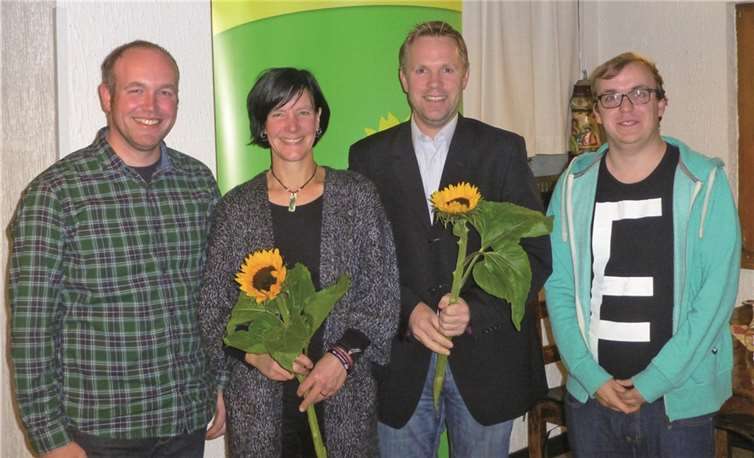 Gregor Landwehr, Nicole Besic-Molzberger, Nils Wiechmann und Benjamin Buddendiek (v.l.). privat