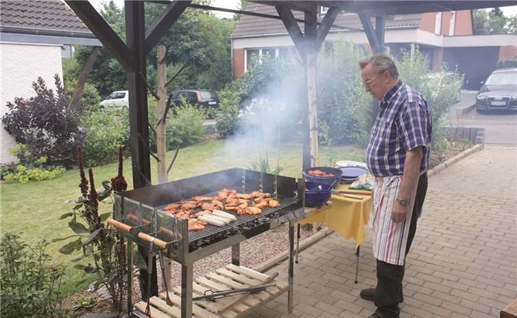 Grillmeister Klaus Wolber.