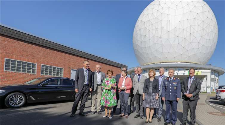 Größen aus Politik, Forschung und Wirtschaft besuchten das Wachtberg-Forum und die Feierstunde des 10-jährigen Jubiläums.Fotos: CEW