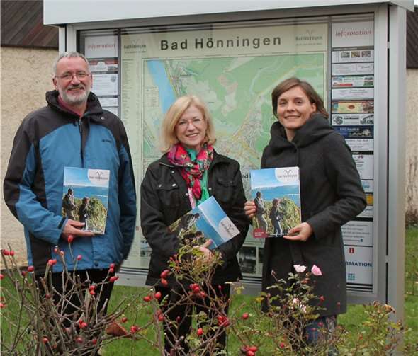 Groß ist die Freude über den neuen Gastgeberkatalog. privat