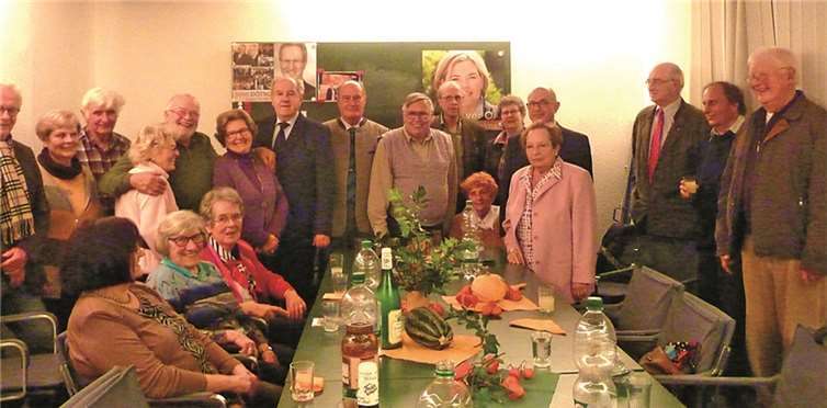 Groß war das Interesse der Veranstaltungsbesucher an der baulichen Entwicklung Bendorfs.privat