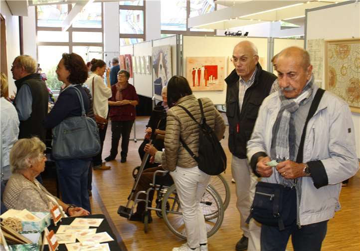Groß war der Besucherandrang am Tag der Vernissage.