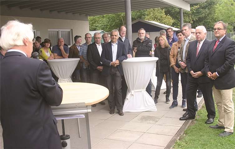 Groß war die Freude bei allen Gästen über die Wiederinbetriebnahme. RÜ