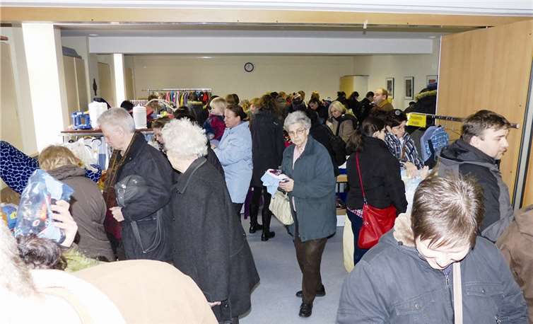 Groß war die Freude beim Basarteam der kath. Kindertagesstätte St. Marien über den starken Zuspruch in der Bevölkerung. privat