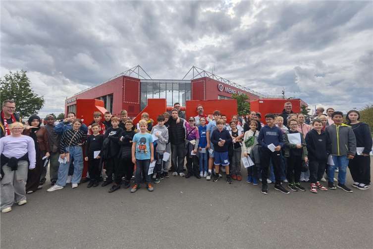 Großartige Stimmung herrschte unter den Fußballfreunden der Schule an der Untermosel. Foto: Realschule plus und FOS Untermosel