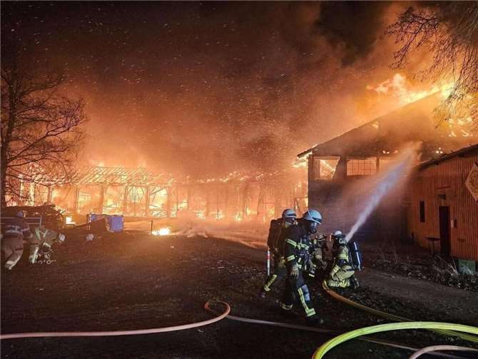 Großbrand in Neuwied-Engers. Foto: Martin Hahn