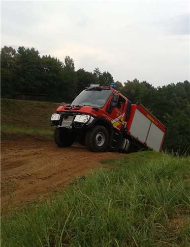 Große Augen staunten, was so ein Fahrzeug alles kann. privat
