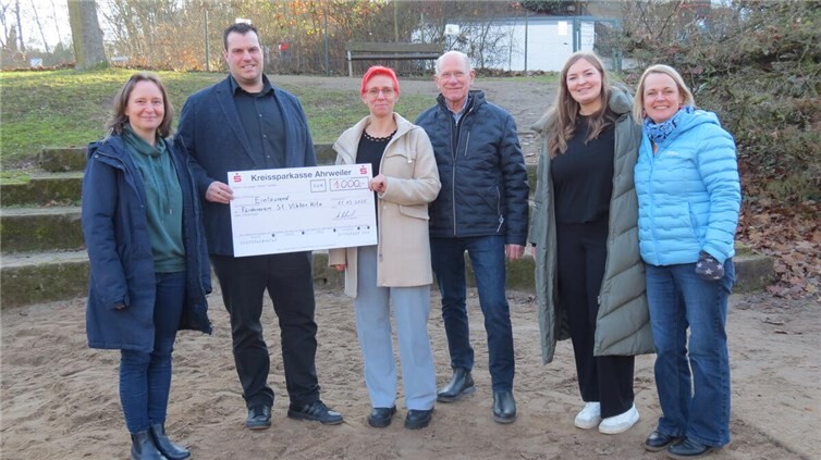 Große Dankbarkeit und echte Freude prägten die Spendenübergabe des Fördervereins der Kita St. Viktor Oberbreisig. Foto: privat