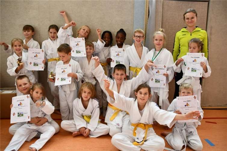 Große Freude bei dem Mäuseturnier in Siershahn.  Foto: privat