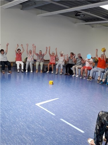 Große Freude bei den Bewegungsspielen bei der gelungenen Seniorenveranstaltung der CTG. Quelle: CTG