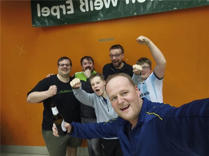 Große Freude beim TTC Erpel über die Qualifikation für das Pokalfinale.  Foto: privat