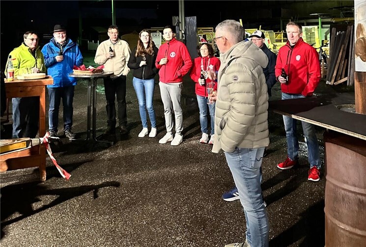Große Freude herrscht bei den Weitersburger Karnevalisten: Endlich können die verschiedenen Vereine ihre Karnevalswagen gemeinsam an einem Ort bauen und unterstellen. Foto: privat