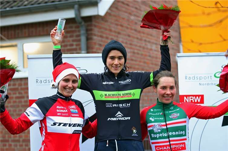 Große Freude herrschte bei der Landesverbandsmeisterin Valentina Abril Restrepo über ihren Sieg. Foto: Klaus Dillmann RSC Rheinbach