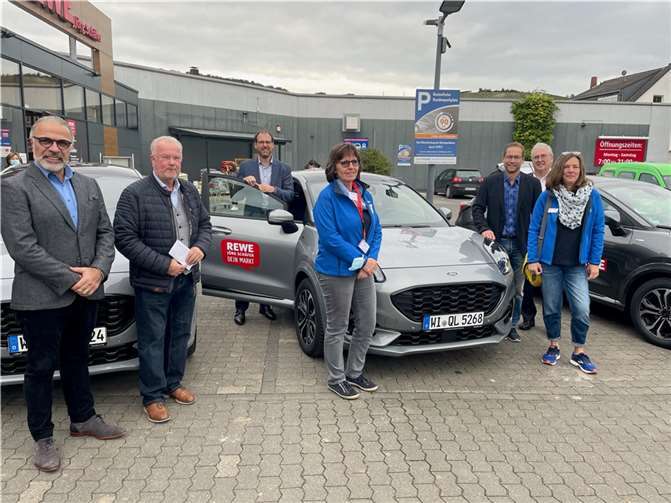 Große Freude herrschte bei der Übergabe in Bad Neuenahr. Foto: ROB