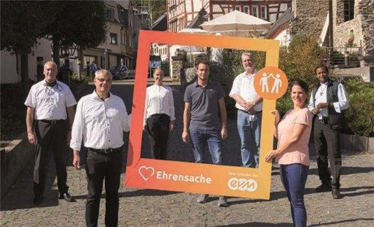 Große Freude über die Spende der evm bei der Pfarreiengemeinschaft Vallendar-Urbar-Niederwerth. Foto: privat