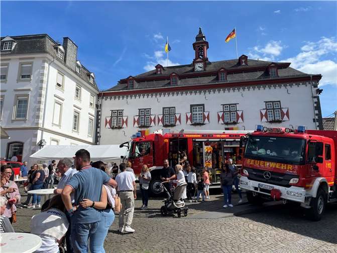 Großer Andrang herrschte beim Feuerwehr- und Drehorgelfest zu Christi Himmelfahrt in Linz am Rhein.
