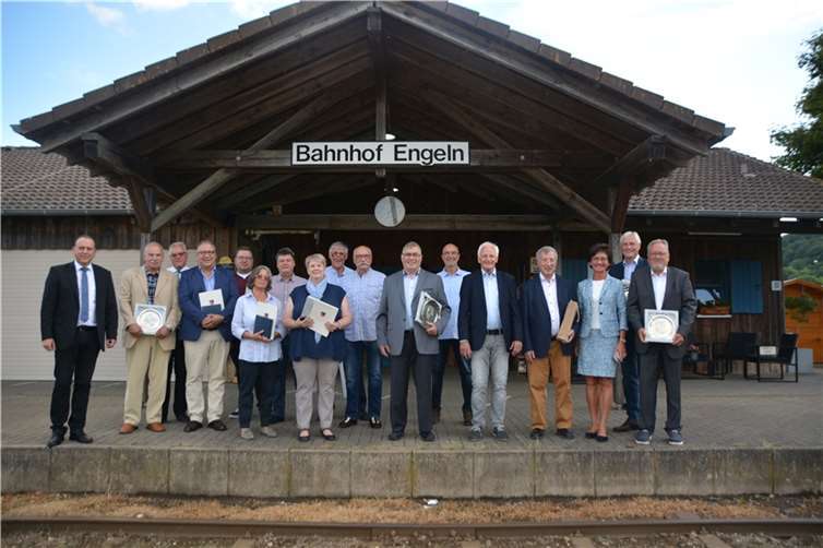 Großer Bahnhof für verdiente Lokalpolitiker des Brohltals. Fotos: BE