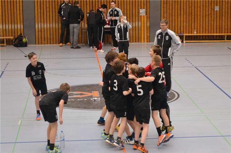 Großer Jubel nach dem Auswärtssieg beim ewigen Rivalen Mülheim.privat