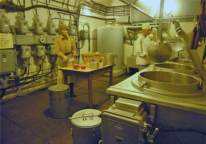 Großküche im Fort.