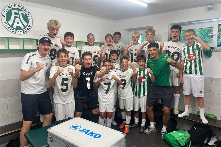 Grün-weißer Tabellenführer in der C-Junioren-Bezirksliga
