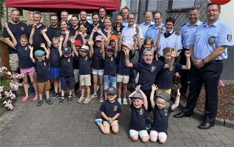Gründung der Blaulichtlöwen: Früh übt sich, wer helfen will. Foto: Tim Heidrich/VG Verwaltung