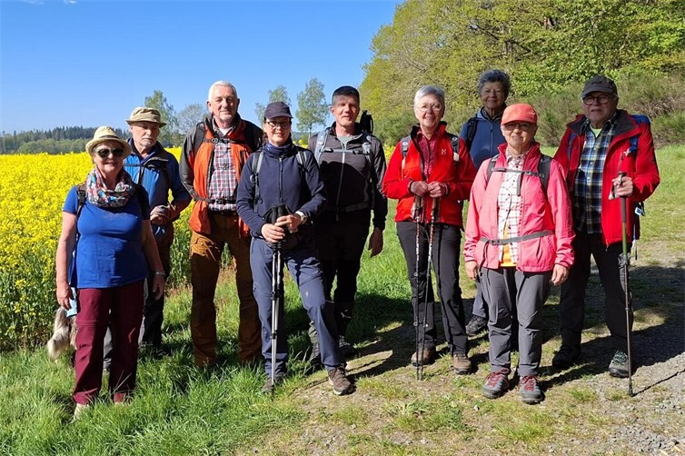 Gruppenbild auf dem Eifelsteig