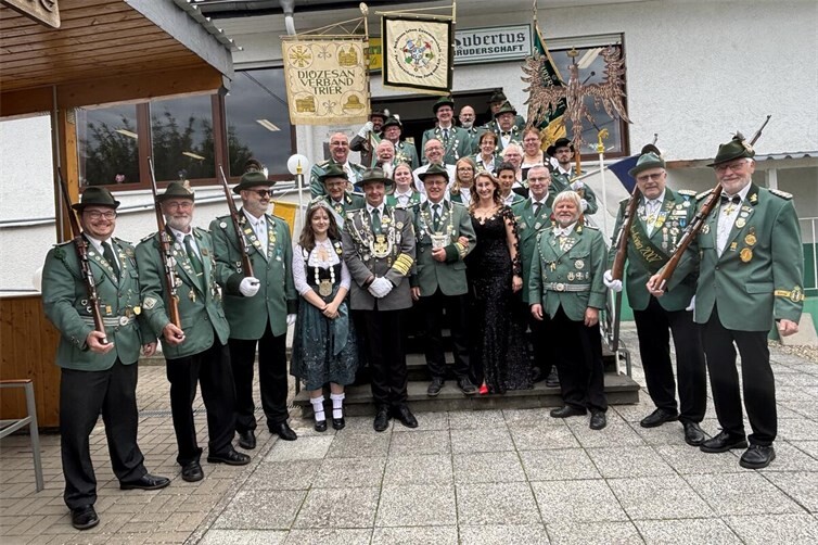 Gruppenbild der Hubertusschützen Weißenthurm
